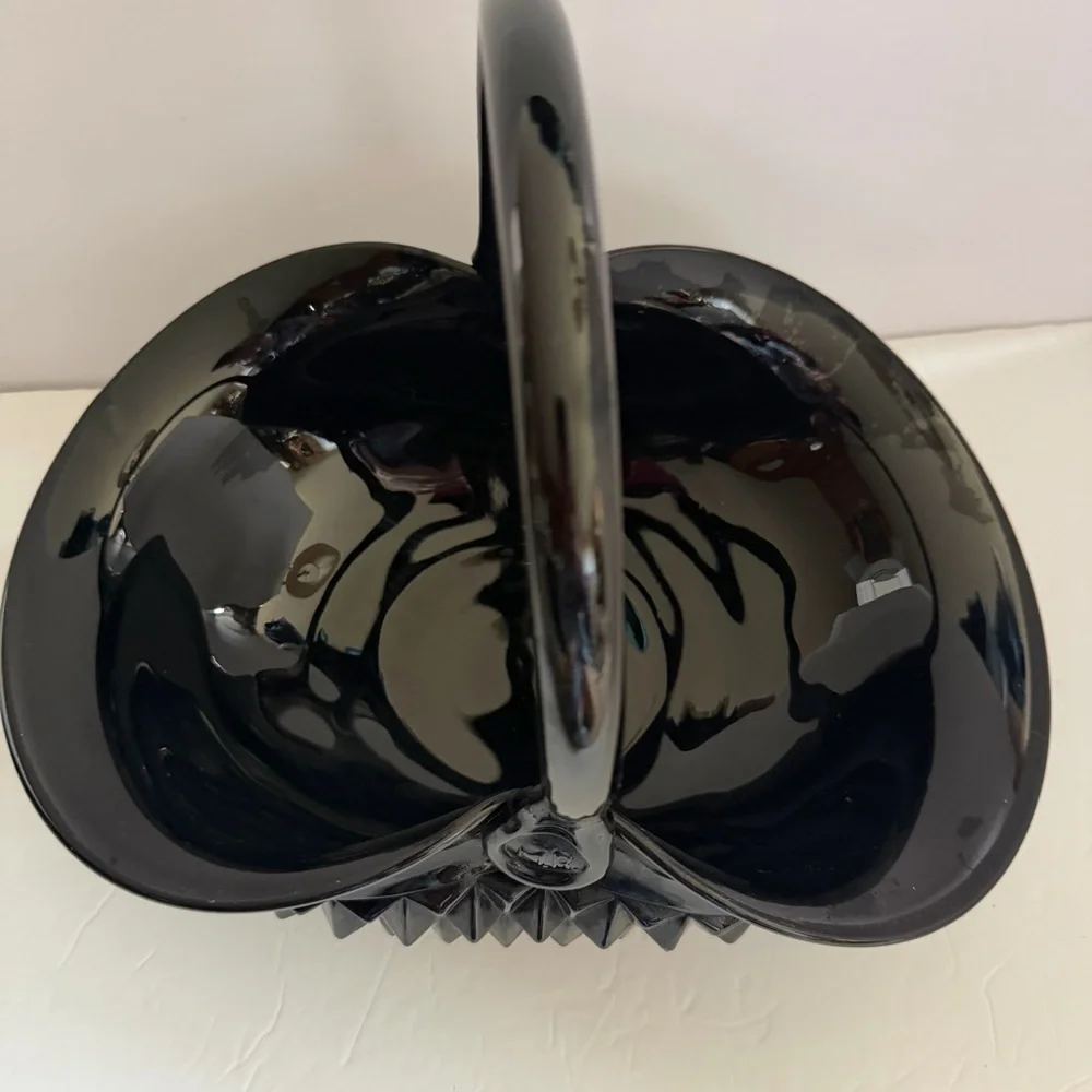 Indiana Glass Tiara Black Diamond Point Large Serving Basket